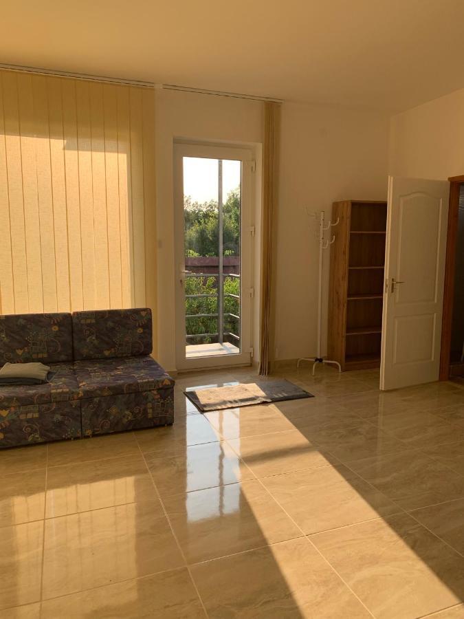 Maria Apartman Nyíregyháza Zewnętrze zdjęcie